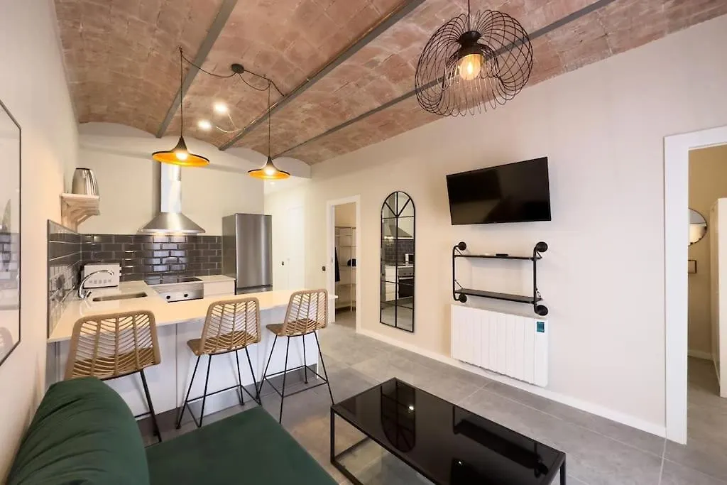 Bebarceloner Sants Apartments - 2 Bedrooms 0*, Barcelona Spanyolország