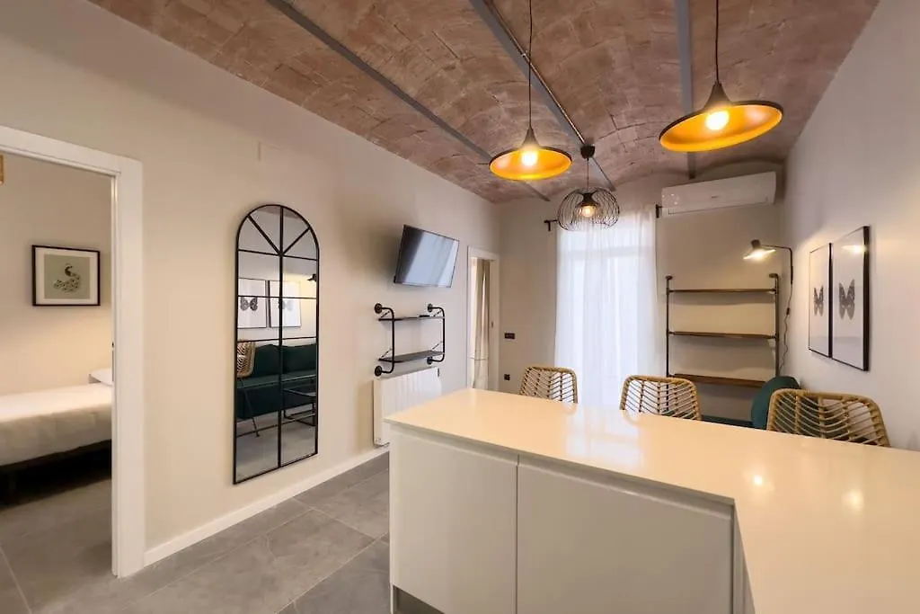 Bebarceloner Sants Apartments - 2 Bedrooms